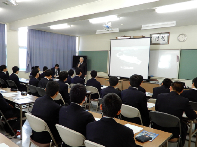 静岡県焼津水産高校生を対象とした「海運事業者セミナー」を開催しました