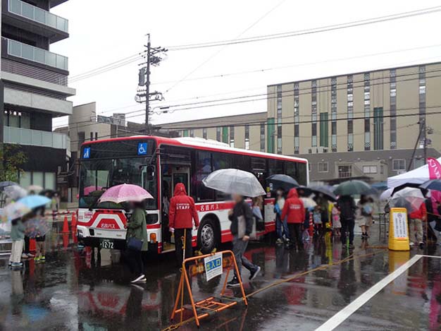 バス利用促進イベントを知立駅前で開催しました