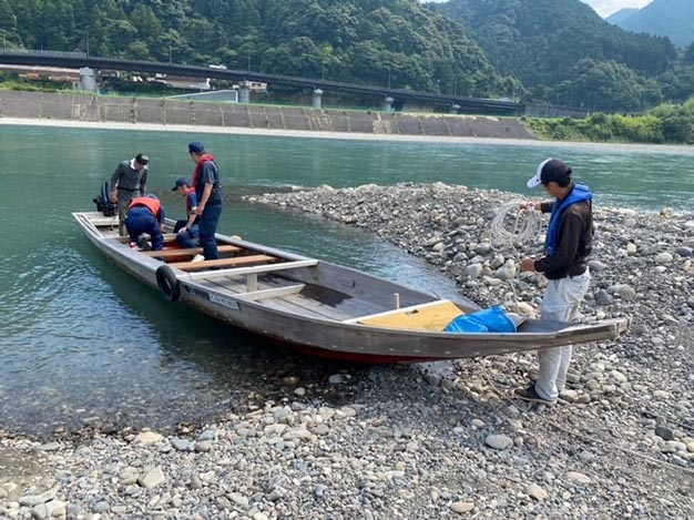 熊野川の川舟に乗船して「夏季安全総点検」を実施しました【三重運輸支局 鳥羽海事事務所】