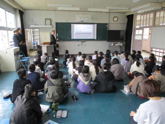 ���S�s�����S�k�����w�Z�Łu�o�O���Ɓv���J�Â��܂���