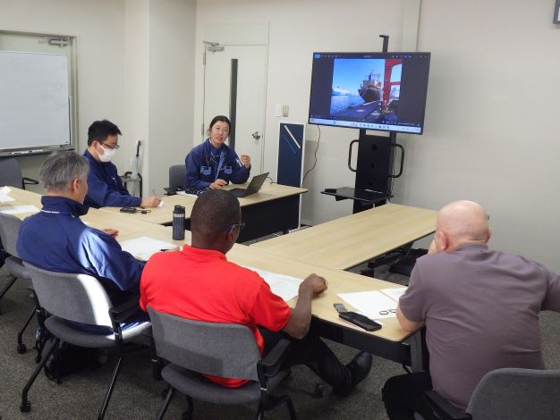 �iGTC13�j�C�O���C���̑D��g���[�j���O�����{���܂���